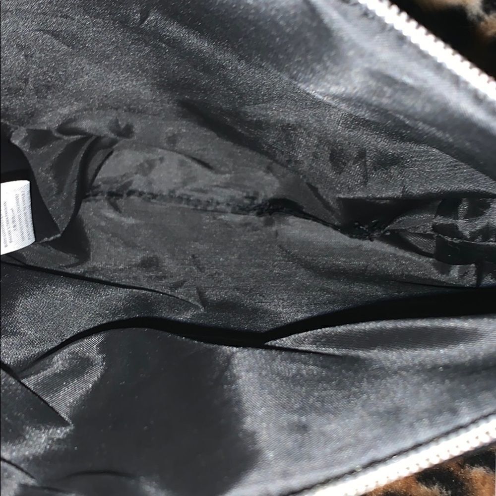 BCBG bag  - Picture 4 of 4